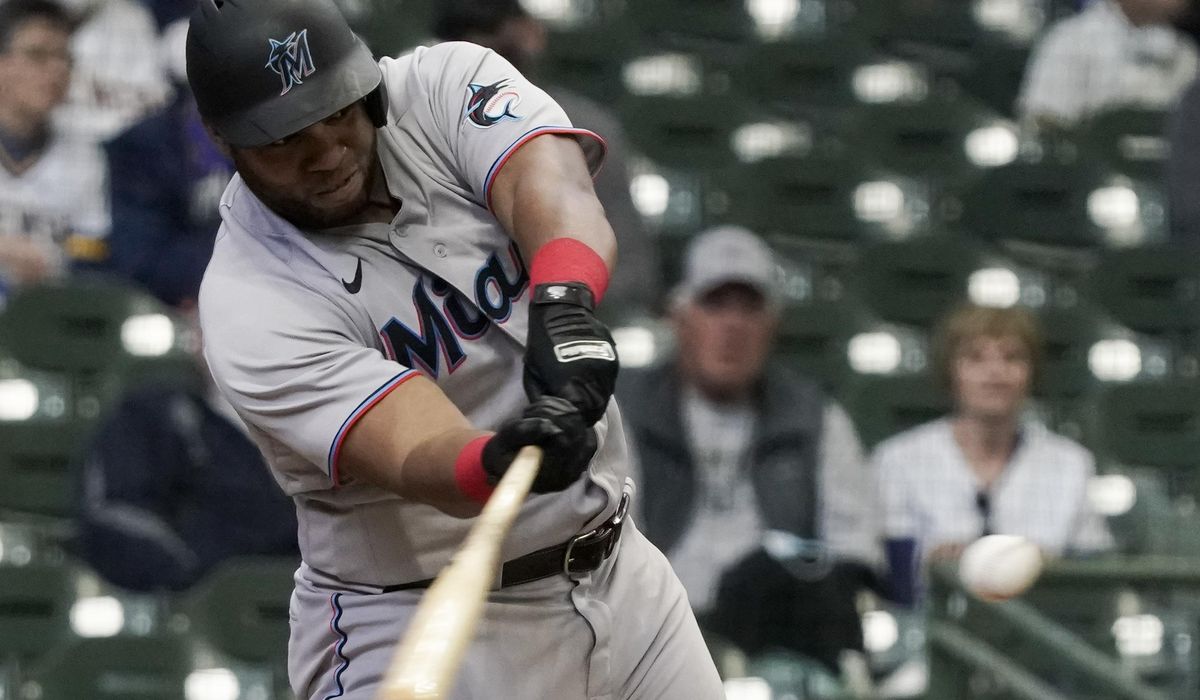 Aguilar’s 5th HR in 6 games leads Marlins over Brewers 6-2