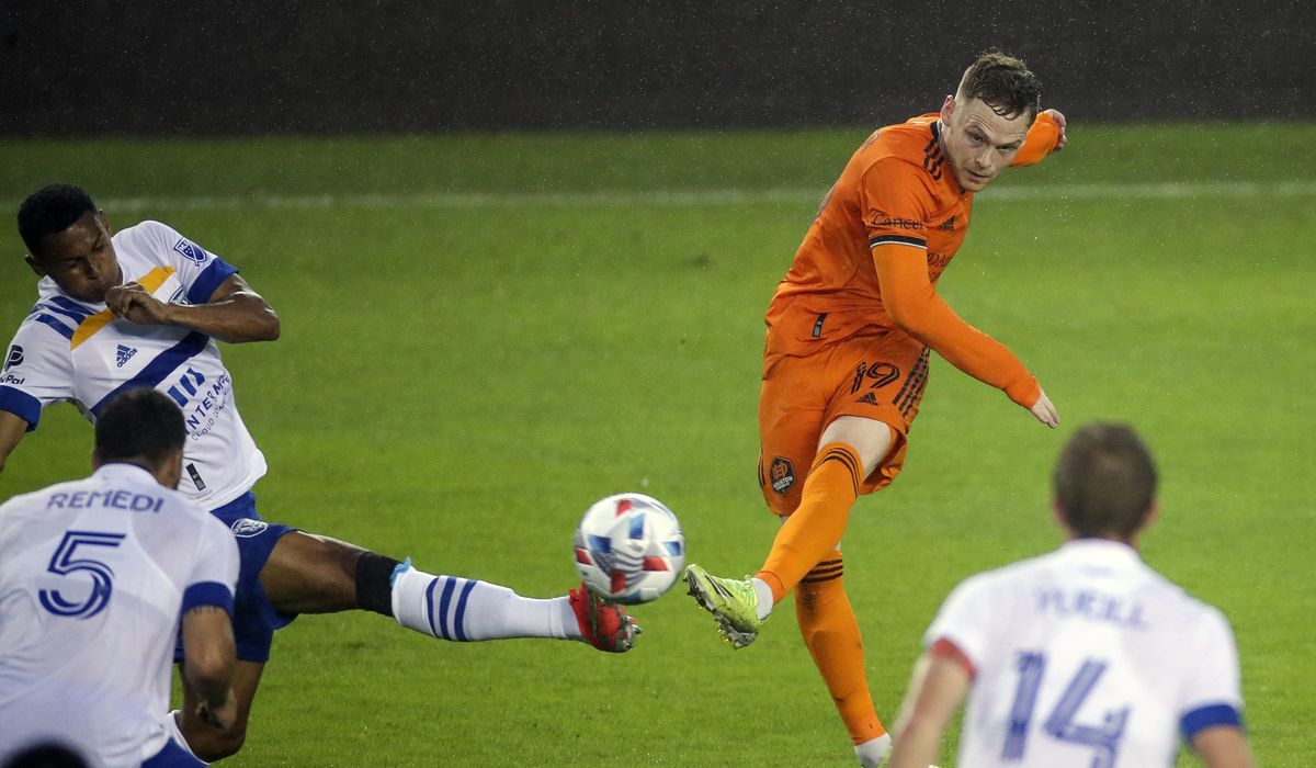 Dynamo’s Pasher shows perseverance pays off in MLS