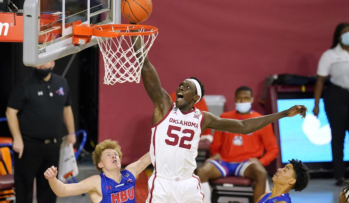 Marquette adds Oklahoma transfer Kur Kuath to frontcourt