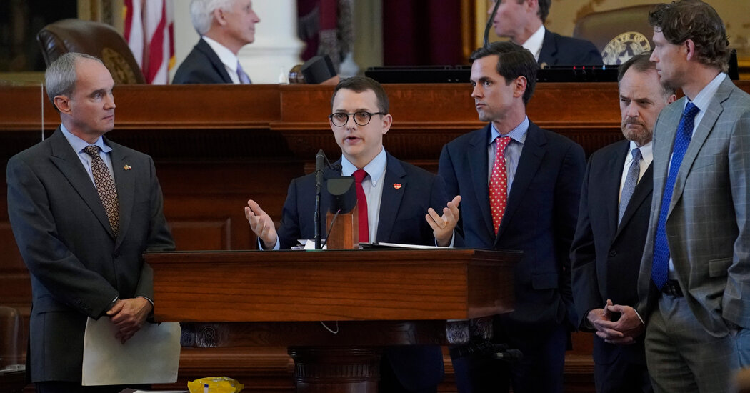 Exchange Over ‘Purity’ of Vote Puts Texas G.O.P. Firebrand in Spotlight