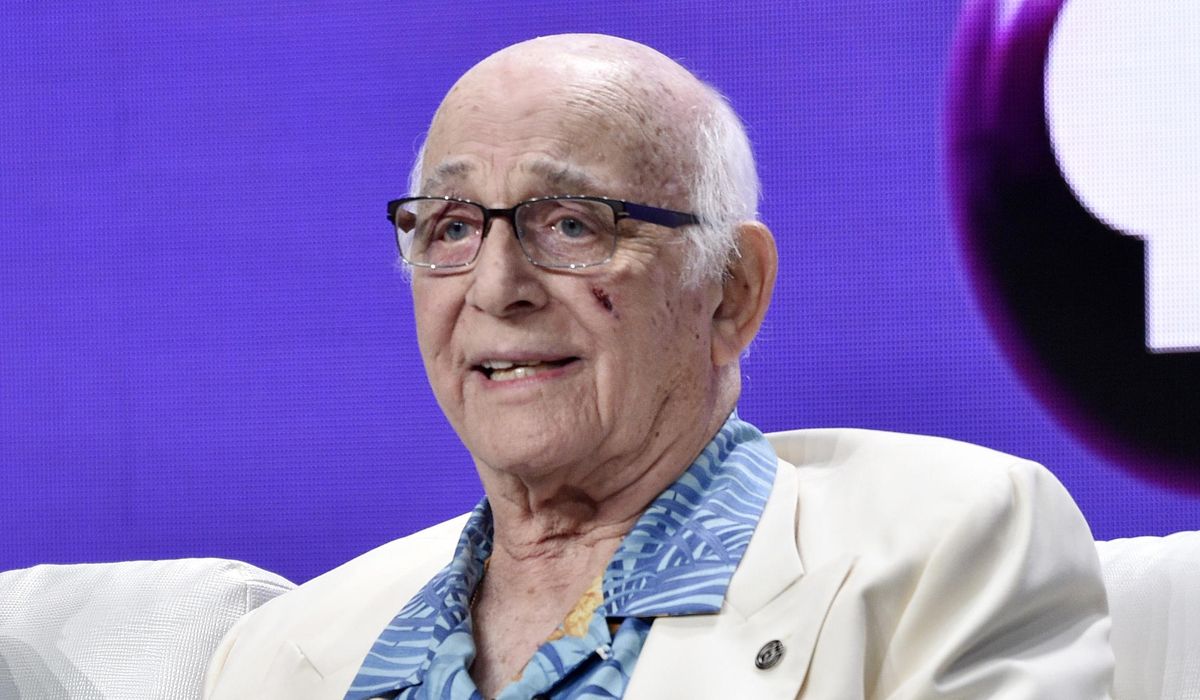 Gavin MacLeod, ‘Love Boat’ captain, dies at 90