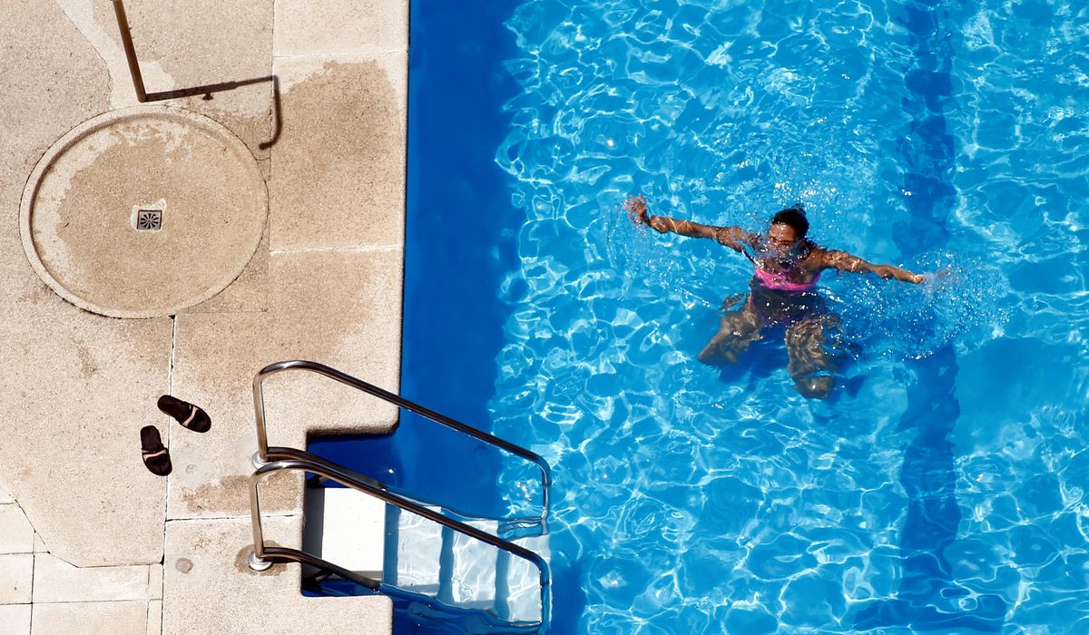 Pool owners, businesses face chlorine shortage