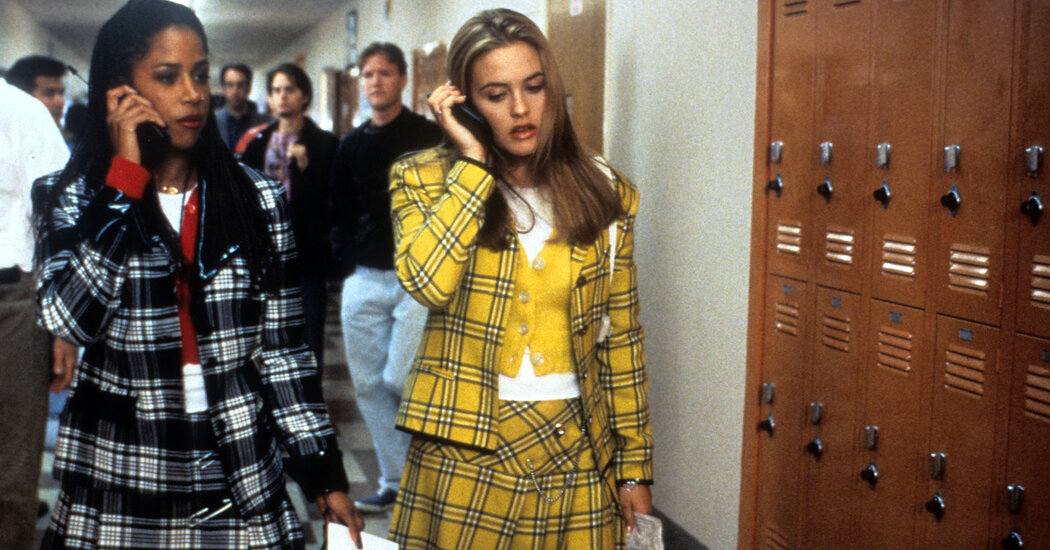 Should We Really Embrace ’90s Fashion?