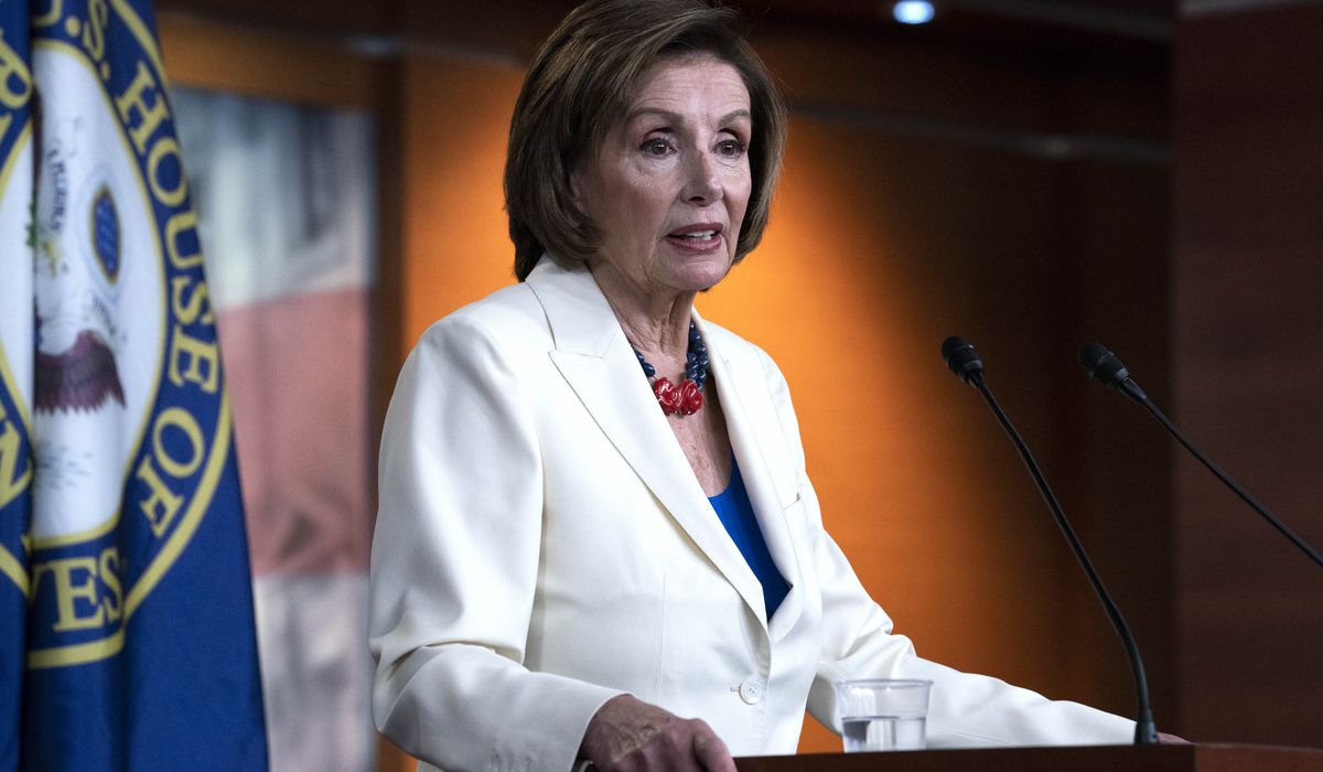 Thomas Massie mocks Nancy Pelosi, trashes letter: ‘I filed this one in the same location’