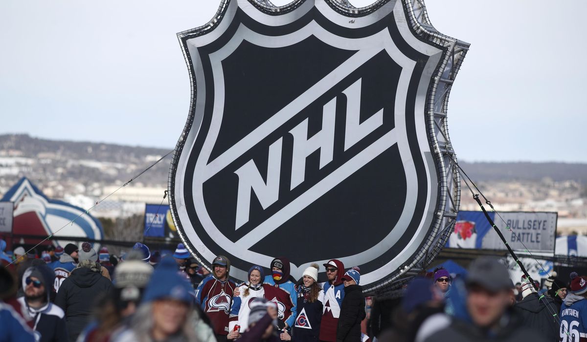 NHL, Canadian government agree to cross-border travel for Stanley Cup playoffs