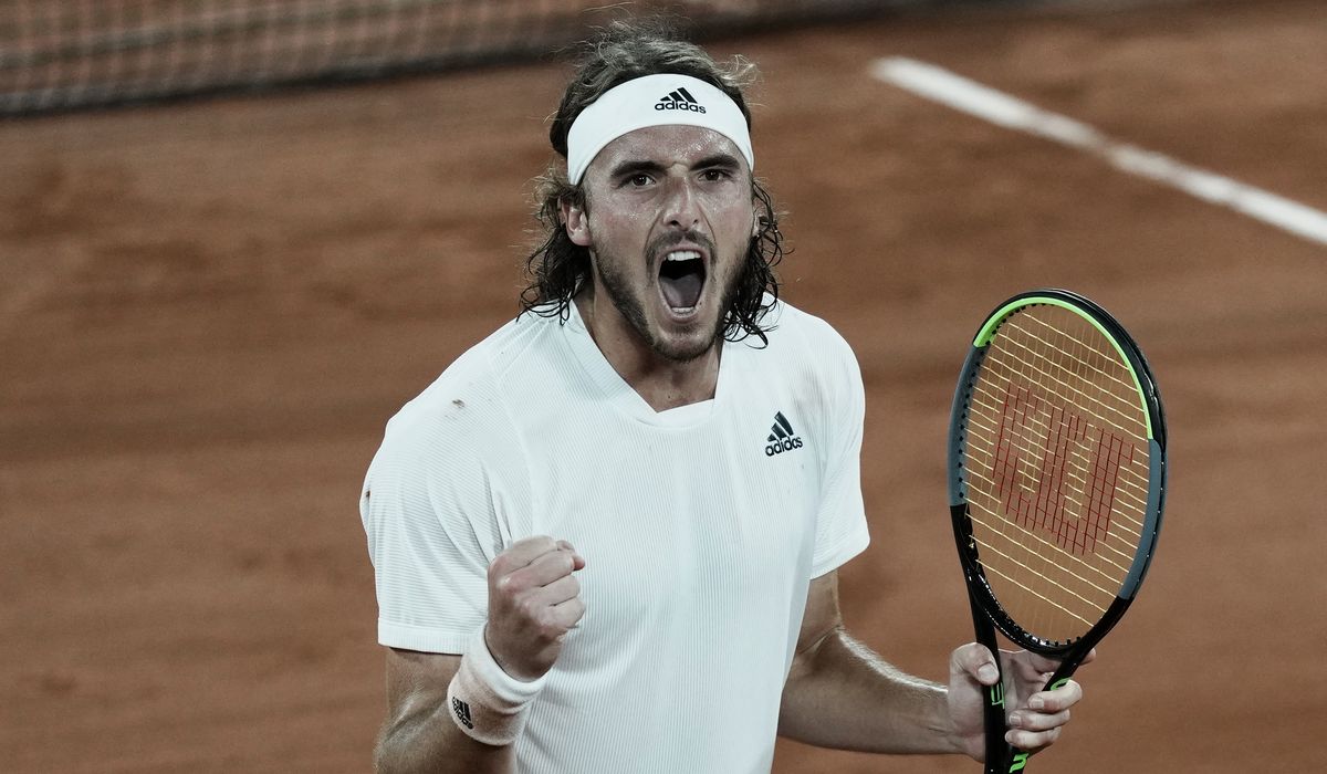 Stefanos Tsitsipas beats Daniil Medvedev, will face Alexander Zverev in French Open semifinals