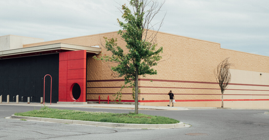 Target Store Closings Show Limits of Pledge to Black Communities