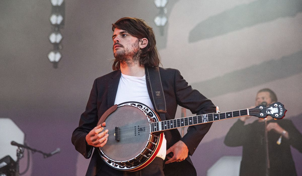 Winston Marshall says he can’t ‘continue to self-censor,’ quits Mumford & Sons after Andy Ngo uproar