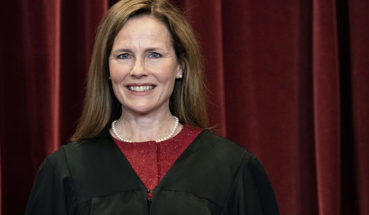 Amy Coney Barrett leaves Indiana University’s COVID-19 vaccine mandate intact