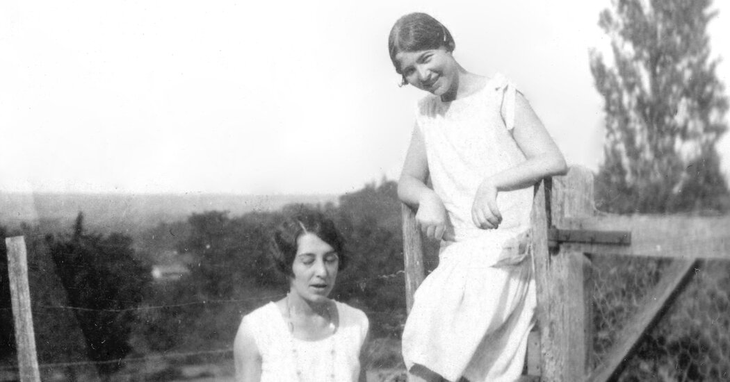 Before She Loved Sartre, Simone de Beauvoir Loved Zaza