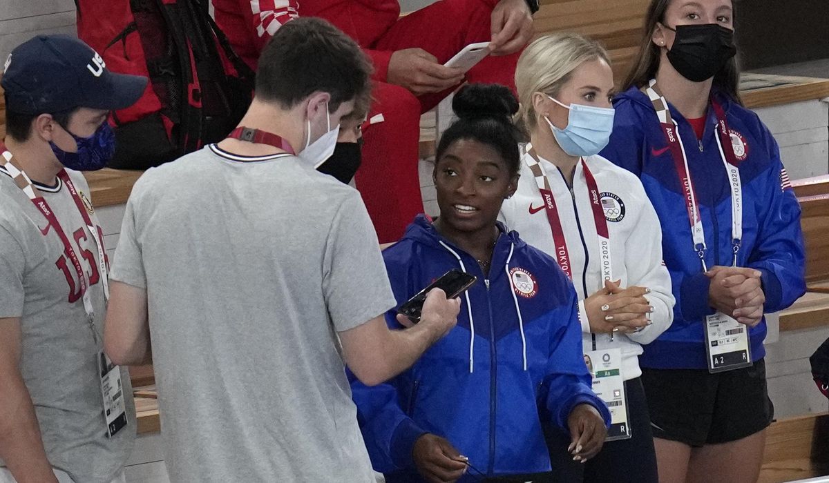 Biles set to return to competition for balance beam final