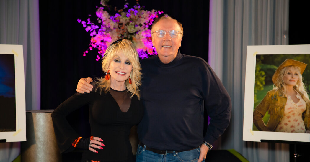 Dolly Parton and James Patterson Are Working On a Novel, ‘Run, Rose, Run’