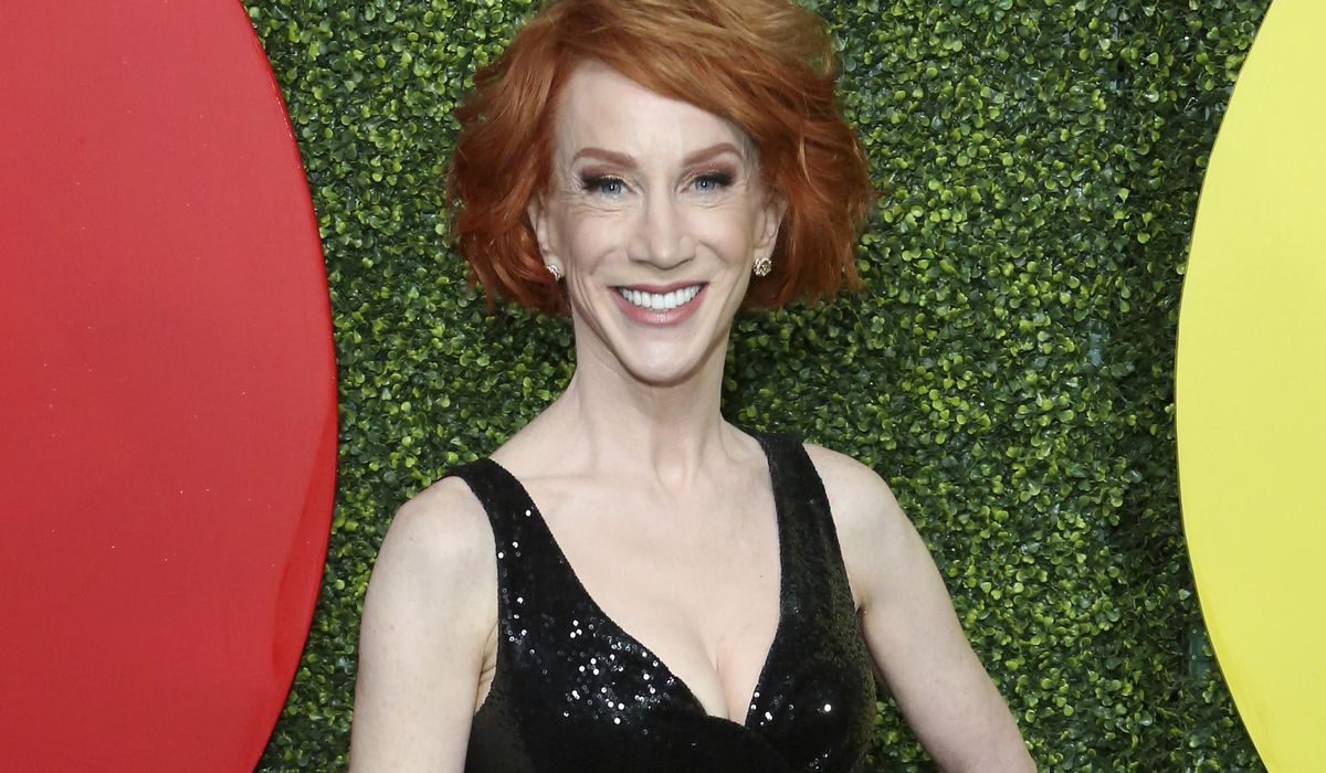 Kathy Griffin says she is undergoing surgery for lung cancer