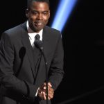 Chris Rock has COVID-19, urges vaccination