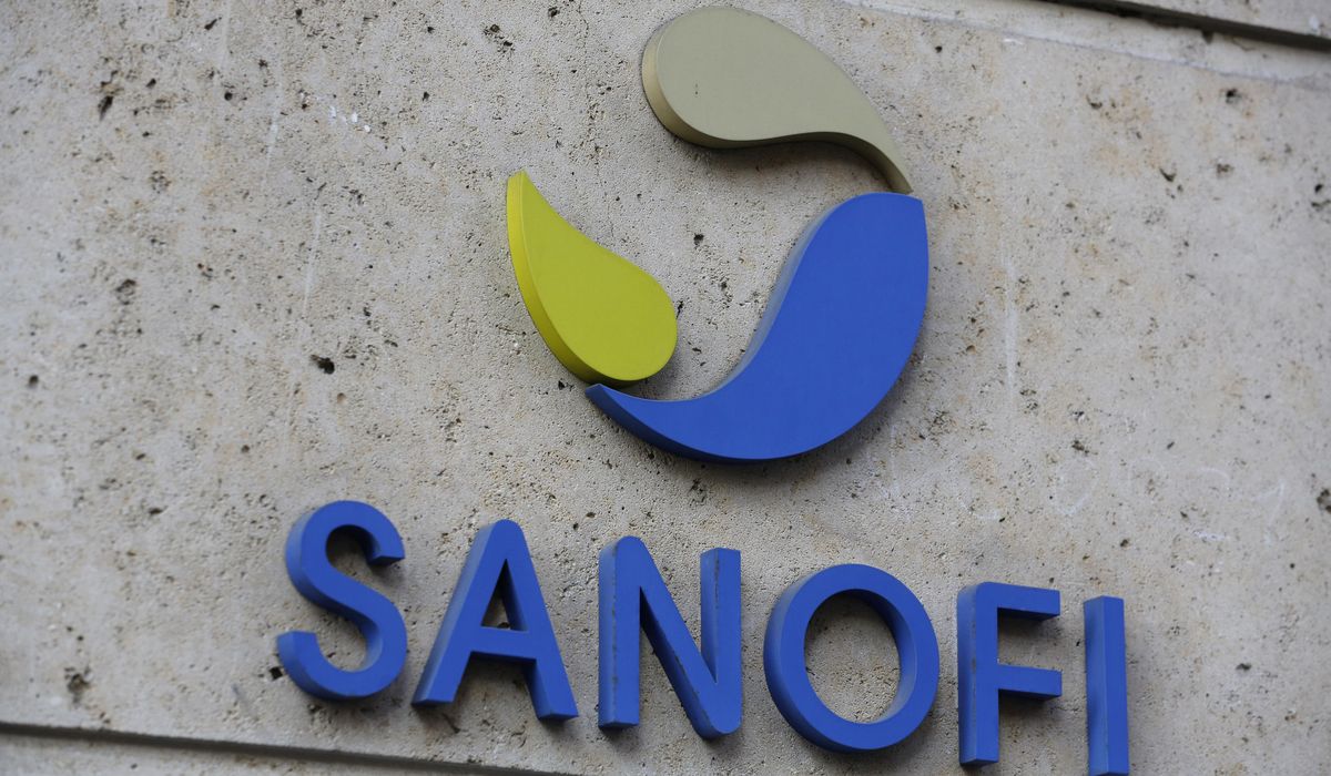 French drug company Sanofi drops plan for mRNA-based COVID-19 vaccine