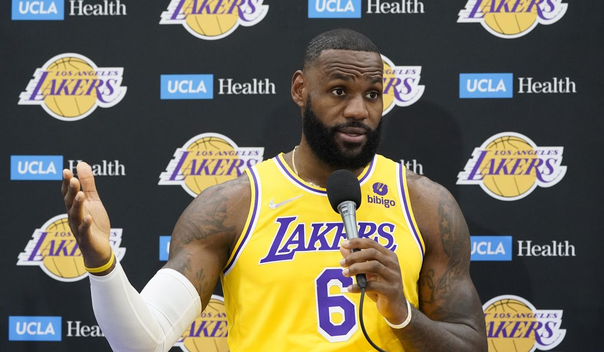 LeBron James confirms he got the COVID-19 vaccine, won’t try to convince others to get it