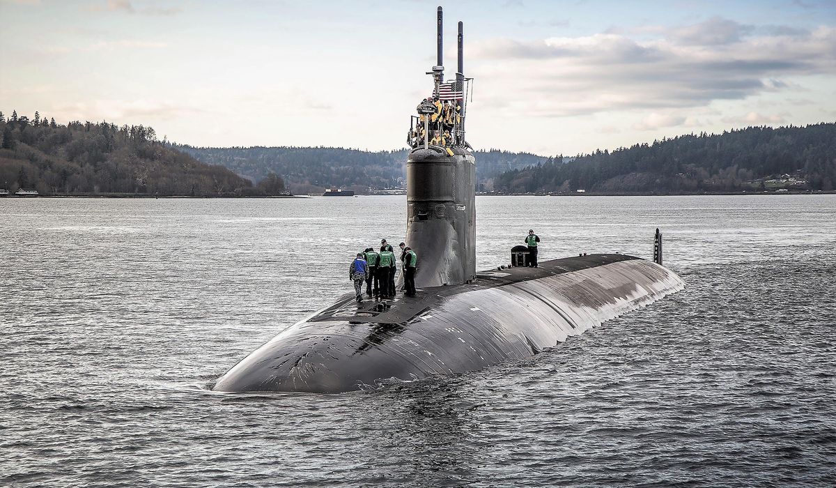 Navy investigation reveals sub hit uncharted underwater mountain