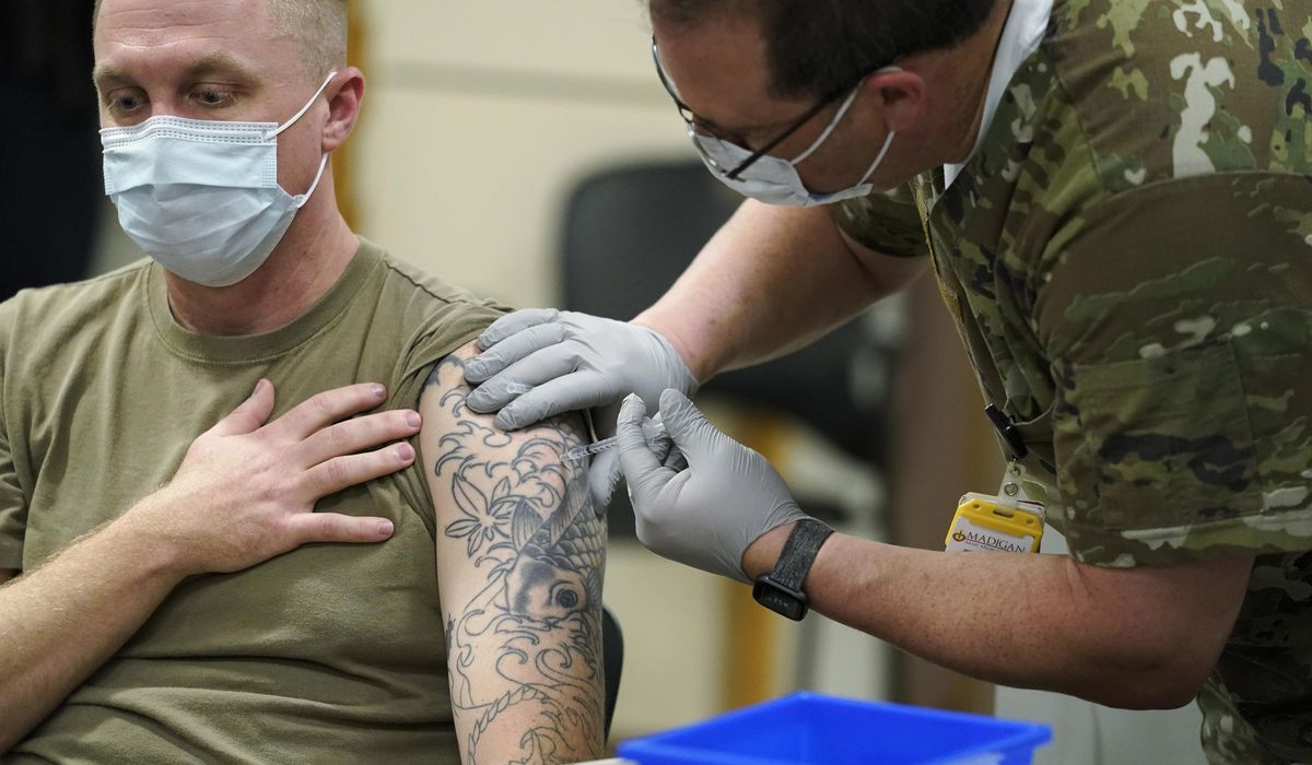 Army says nearly 98% got the COVID-19 vaccine by deadline