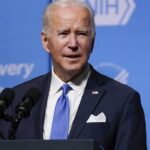 Biden vows no more lockdowns or new mandates, pushes vaccines in winter COVID-19 plan