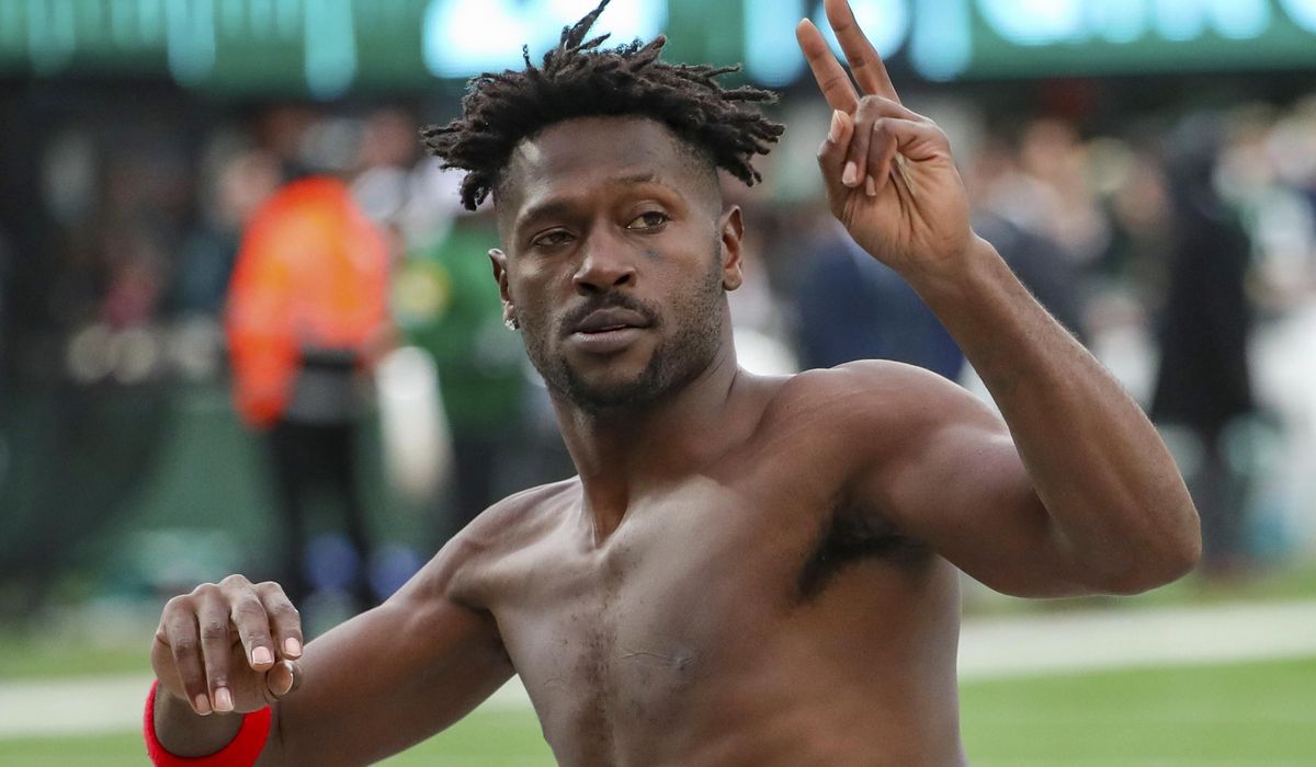 Antonio Brown ‘no longer with team’ after sideline meltdown