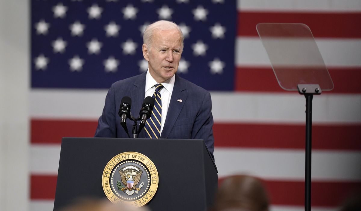 Biden boasts infrastructure program in Pittsburgh just hours after bridge collapse