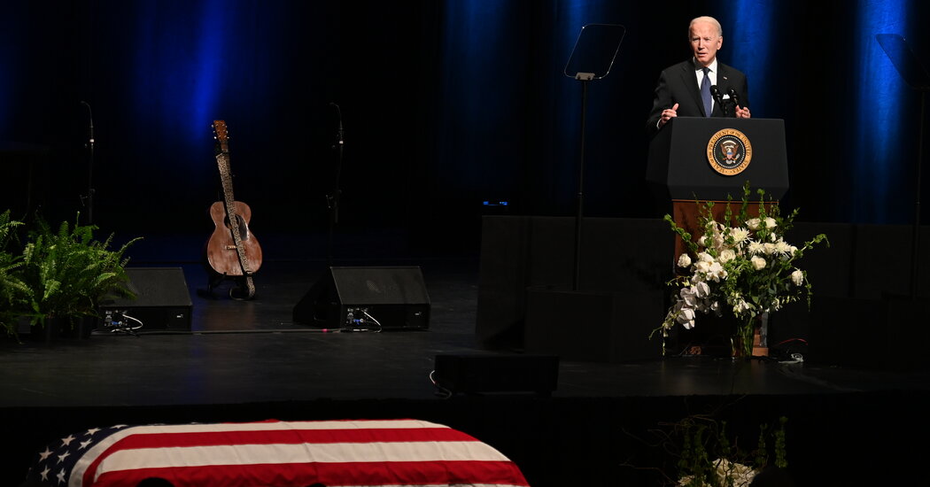 ‘Goodbye, Harry’: Reid’s Memorial Draws Warm Testimonials From Biden and Obama