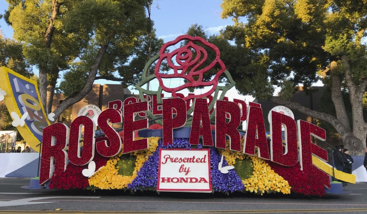 New Year’s Rose Parade to proceed despite COVID-19 surge