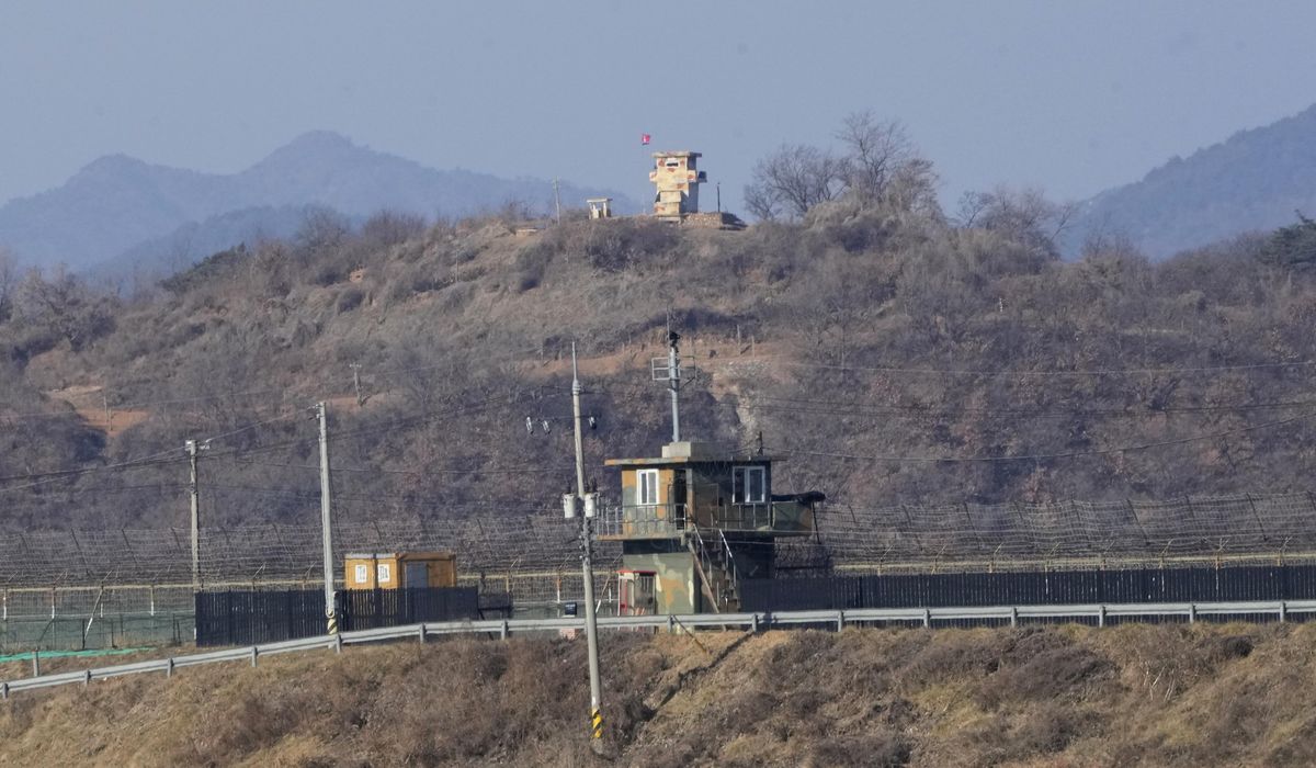 Seoul: North Korea defector likely made rare border crossing