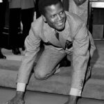 Sidney Poitier, Oscar winner and groundbreaking star, dies