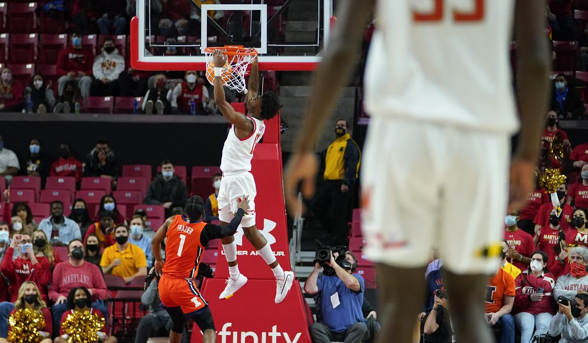 With Kofi Cockburn out, No. 17 Illinois falls 81-65 to Maryland