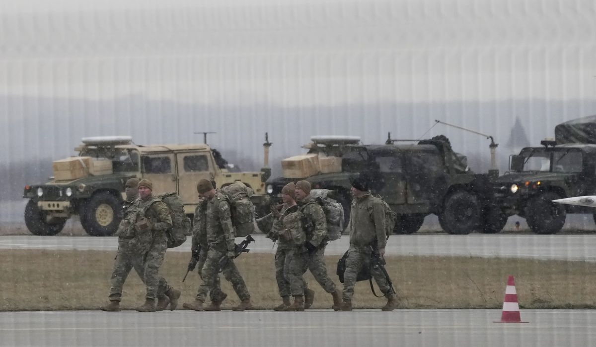 Pentagon orders another 3,000 U.S. troops to Poland